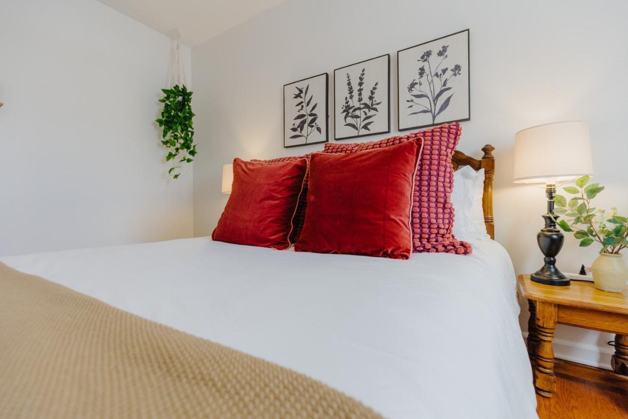 Centrally Located 2Br Overton Square Unit 2 Fast Wifi Free Parking Yes Pets Memphis Eksteriør billede