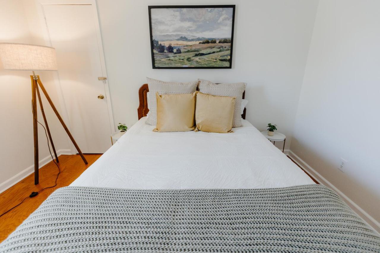 Centrally Located 2Br Overton Square Unit 2 Fast Wifi Free Parking Yes Pets Memphis Eksteriør billede