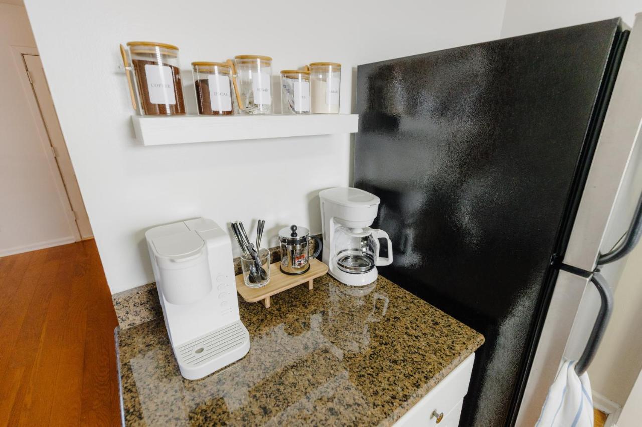 Centrally Located 2Br Overton Square Unit 2 Fast Wifi Free Parking Yes Pets Memphis Eksteriør billede